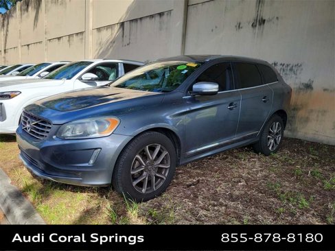 Used 2016 Volvo XC60 T5 Premier w/ Proximity Package image 2