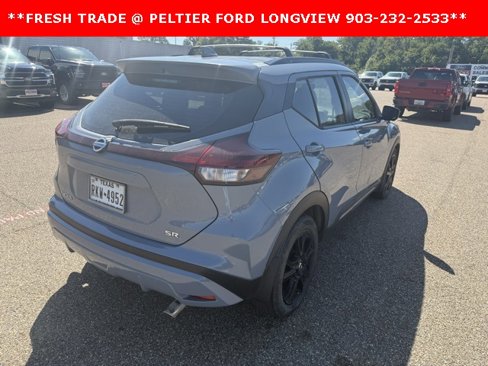 Used 2021 Nissan Kicks SR w/ SR Premium Package image 8