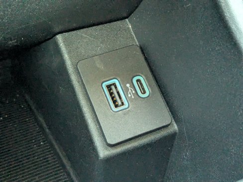 Used 2024 Ford Edge SEL image 23