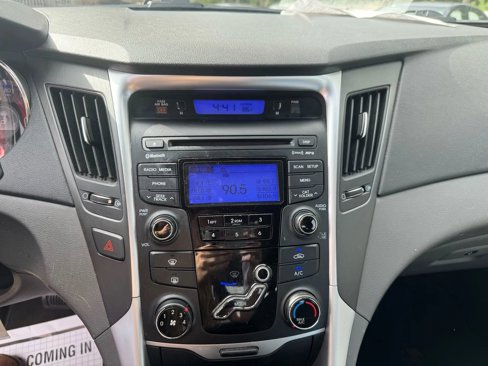 Used 2012 Hyundai Sonata GLS w/ Popular Equipment Pkg image 16