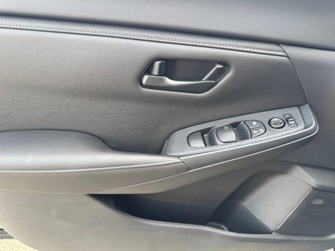 New 2025 Nissan Sentra S image 18