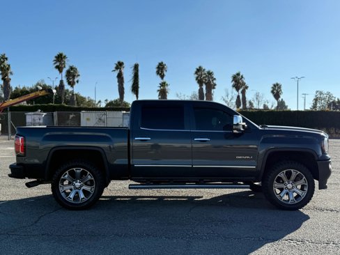 Used 2017 GMC Sierra 1500 Denali image 7