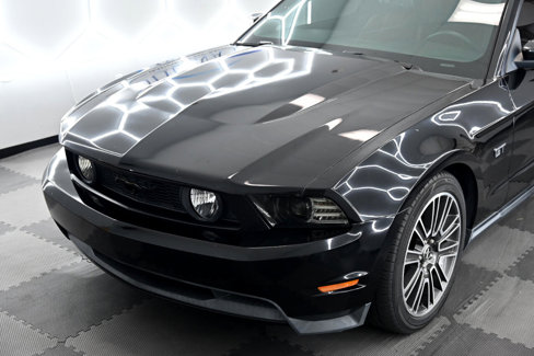 Used 2010 Ford Mustang GT image 7