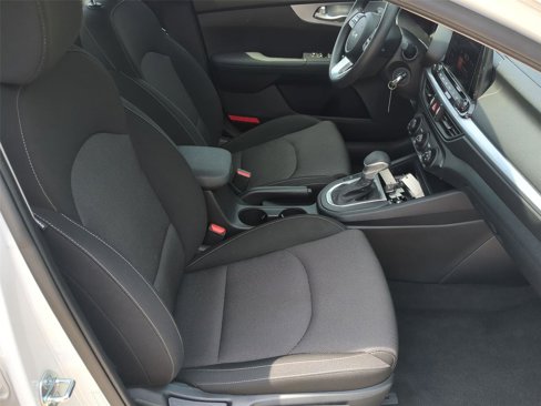 Used 2024 Kia Forte LXS image 18
