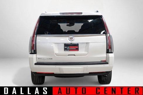 Used 2015 Cadillac Escalade Premium image 5