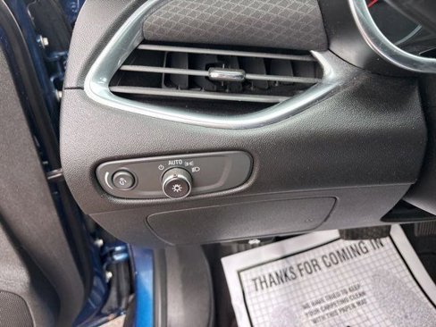 Used 2019 Chevrolet Malibu LT image 19