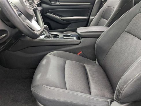 Used 2023 Nissan Altima 2.5 SV image 15
