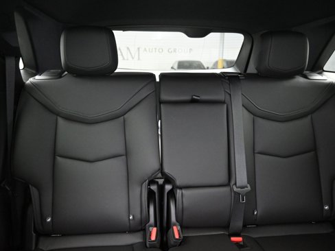 New 2025 Cadillac XT5 Luxury image 14
