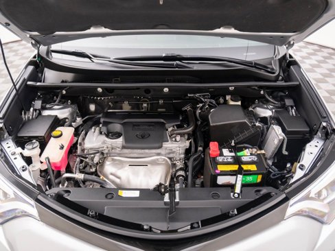 Used 2016 Toyota RAV4 SE image 26