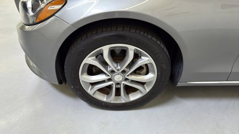 Used 2015 Mercedes-Benz C 300 4MATIC Sedan image 21