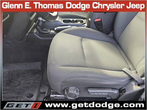 Used 2019 Jeep Wrangler Unlimited Sport S image 25