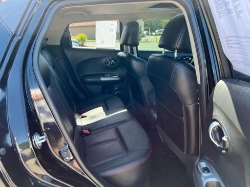 Used 2015 Nissan Juke SL image 23