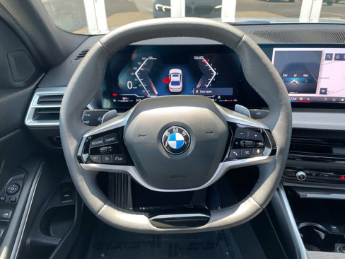 Used 2025 BMW 330i Sedan image 11