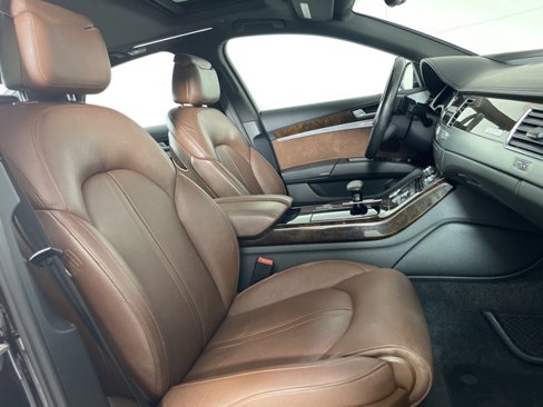 Used 2015 Audi A8 4.0T w/ Premium Package image 13