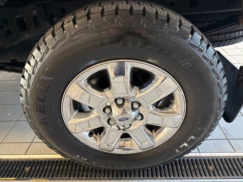 Used 2013 Ford F150 XLT w/ XLT Chrome Pkg image 11