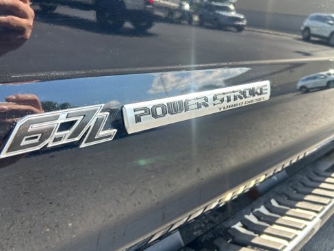 Used 2021 Ford F350 Lariat image 10