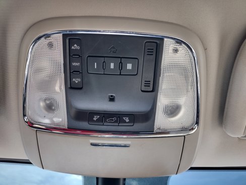 Used 2014 Dodge Durango Citadel w/ Technology Group image 34