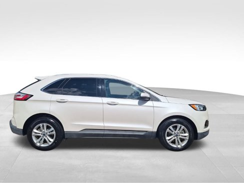 Used 2019 Ford Edge SEL w/ Equipment Group 201A image 7