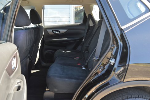 Used 2016 Nissan Rogue S image 14