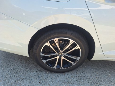New 2025 Volkswagen Jetta Sport image 25