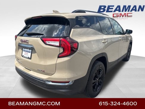 Used 2022 GMC Terrain AT4 w/ Infotainment Package II image 9