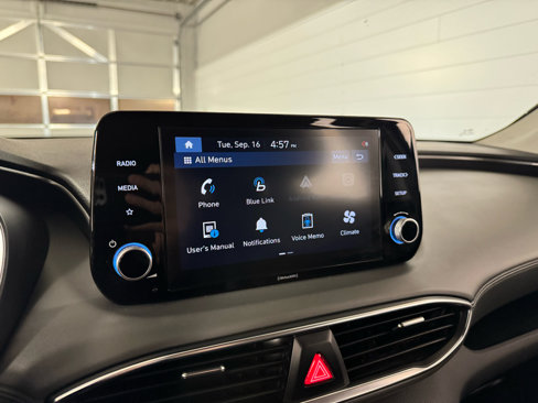 Used 2022 Hyundai Santa Fe SEL w/ Convenience Package image 21