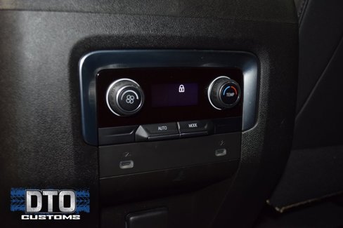 Used 2022 Chevrolet Tahoe Z71 image 42