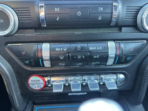 Used 2017 Ford Mustang Premium image 23