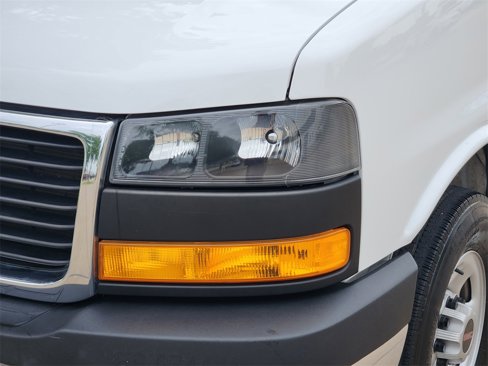 Used 2023 GMC Savana 2500 w/ Driver Convenience Package image 8