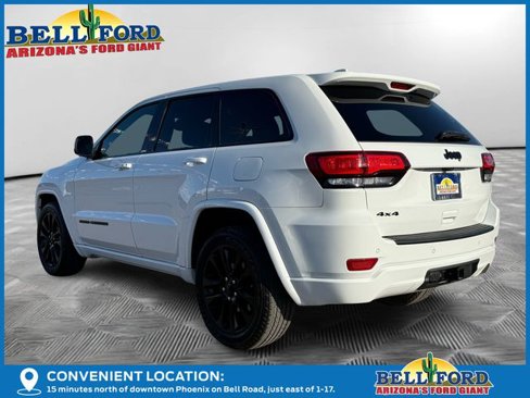 Used 2020 Jeep Grand Cherokee Altitude image 2
