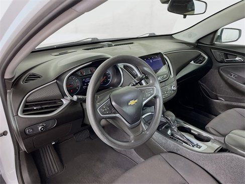 Used 2023 Chevrolet Malibu LT image 11