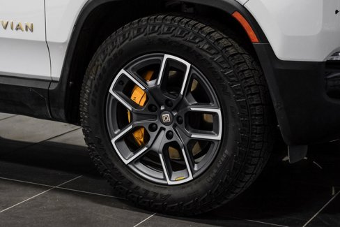 Used 2023 Rivian R1S Adventure image 65