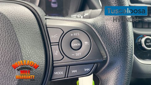 Used 2022 Toyota Corolla LE image 18