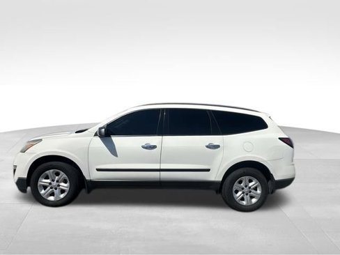 Used 2013 Chevrolet Traverse LS image 5