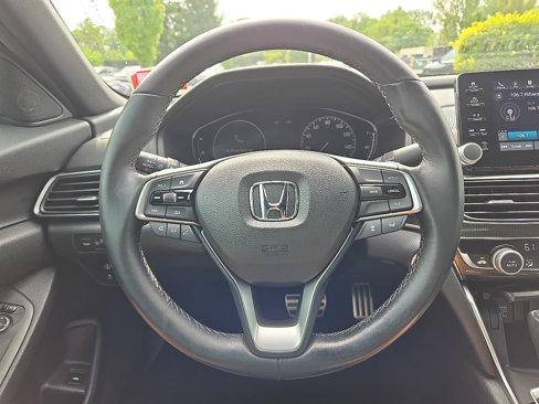 Used 2019 Honda Accord Sport image 18