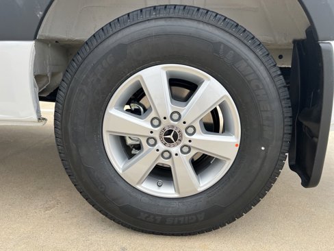 Certified 2024 Mercedes-Benz Sprinter 2500 image 11