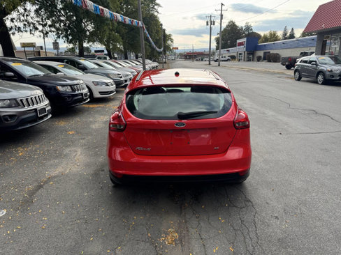 Used 2017 Ford Focus SE w/ Cold Weather Package image 7
