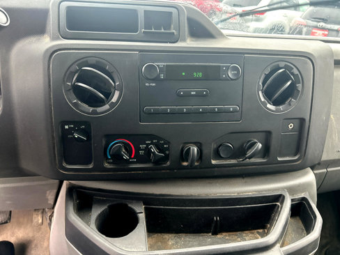 Used 2019 Ford E-350 and Econoline 350 Super Duty w/ Power Windows & Locks Group image 24