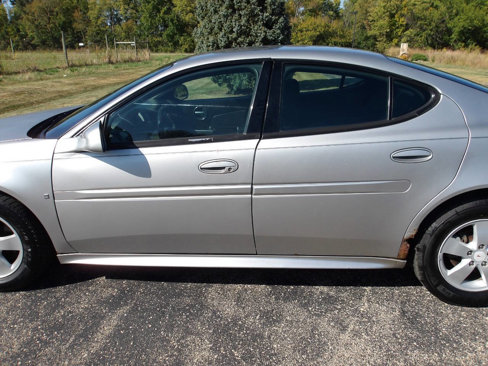 Used 2008 Pontiac Grand Prix w/ Preferred Package image 28