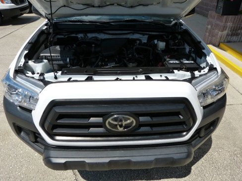 Used 2021 Toyota Tacoma SR image 9