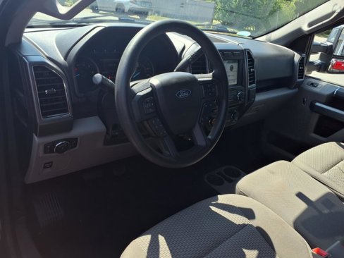 Used 2018 Ford F150 XLT w/ Trailer Tow Package image 12