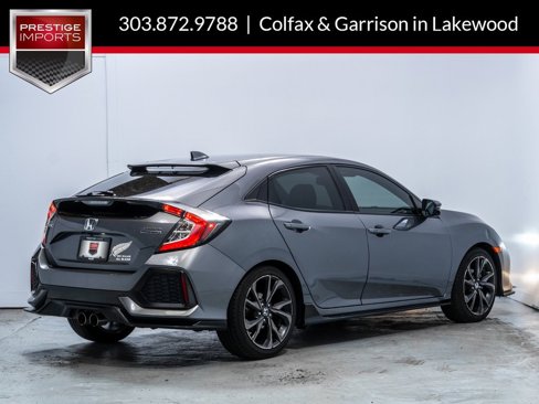 Used 2018 Honda Civic Sport Touring image 7