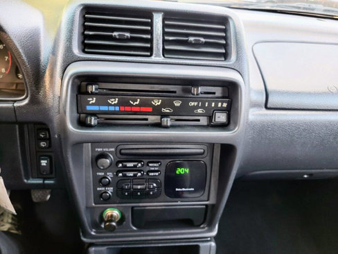 Used 1998 Chevrolet Tracker 4WD w/ Convenience Pkg image 36