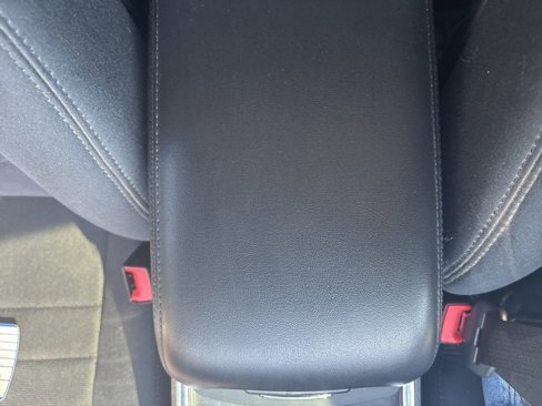 Used 2011 Dodge Charger SE image 30