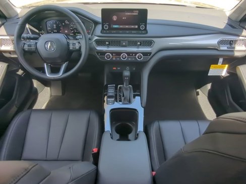 Used 2024 Acura Integra image 14