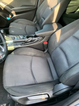 Used 2016 MAZDA MAZDA3 i Touring w/ Popular Equipment Package image 11