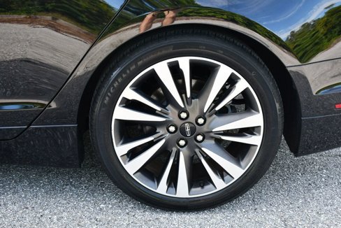 Used 2020 Lincoln MKZ Reserve image 61