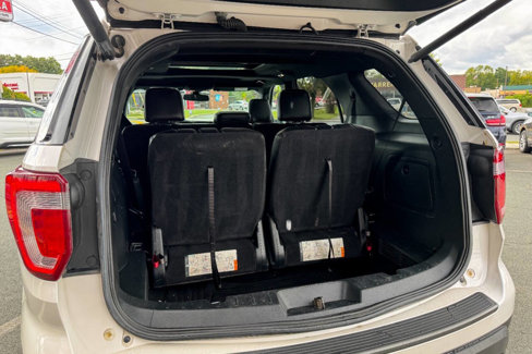 Used 2018 Ford Explorer XLT w/ Equipment Group 202A image 19