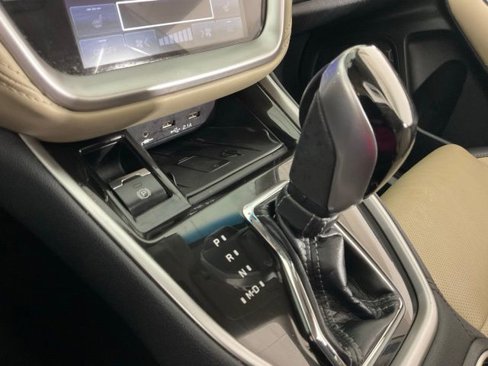 Used 2020 Subaru Outback Limited image 19