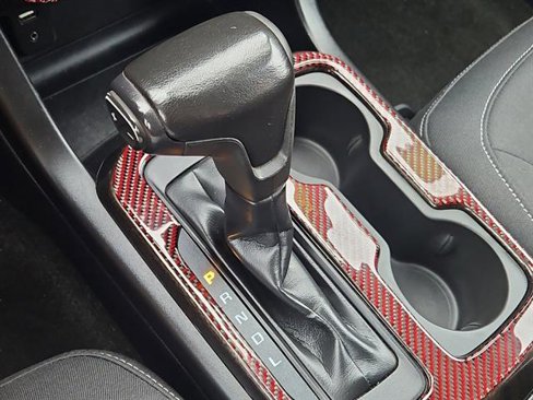 Used 2017 GMC Canyon SLE image 19